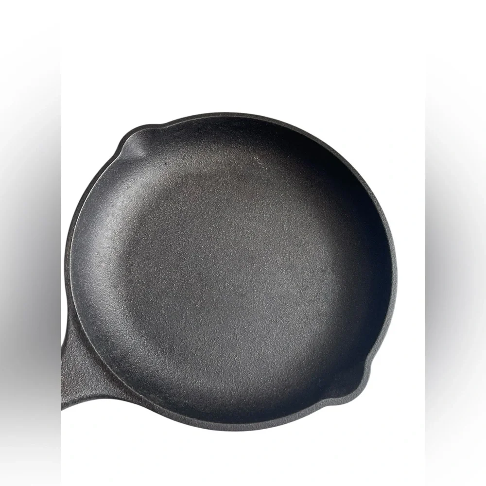 Lodge Cast Iron Skillet 1 C8SK Black Fry Pan Cooking Heavy Made in USA Cookware